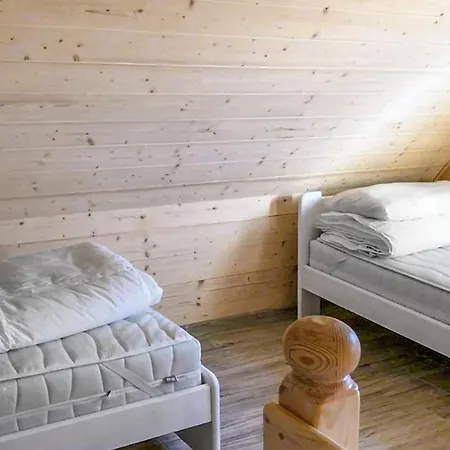 度假居 Cozy In With Wifi Chłopy